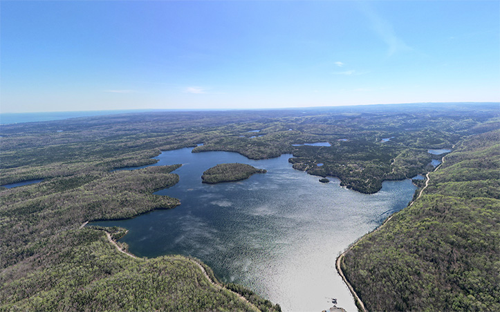 Featured image for “Conservation de la biodiversité – Québec annonce son intention de mettre en réserve le secteur de la zec des Anses”